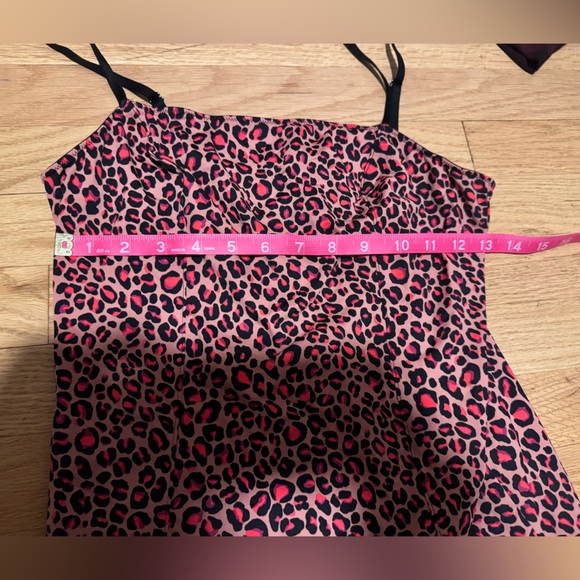 Victoria’s Secret cheetah nightgown, size large never worn - Picture 6 of 7